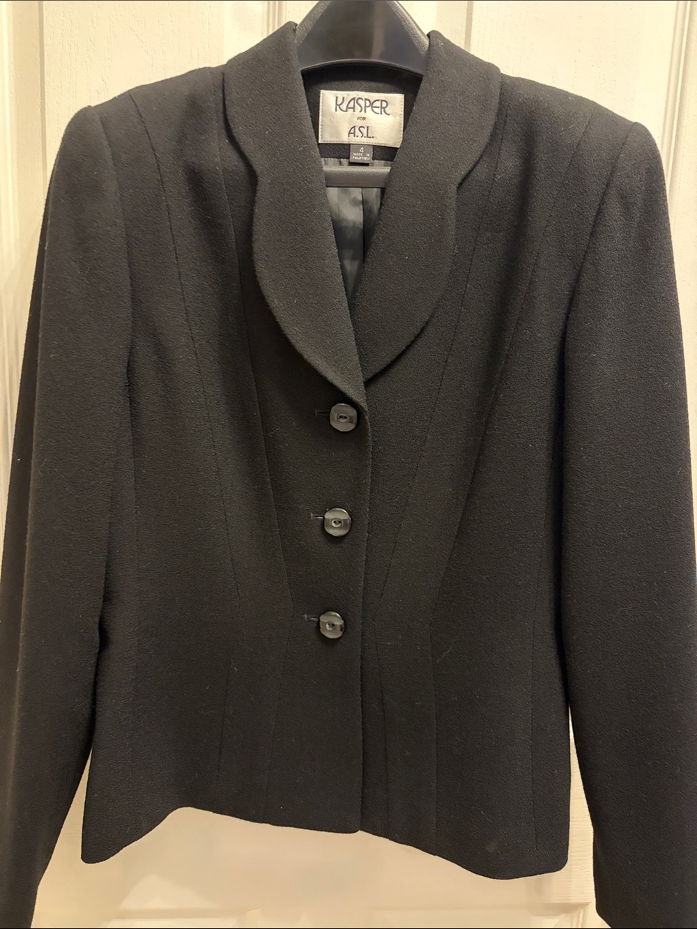 Kasper Black Women's Three-Button Tailored Jacket